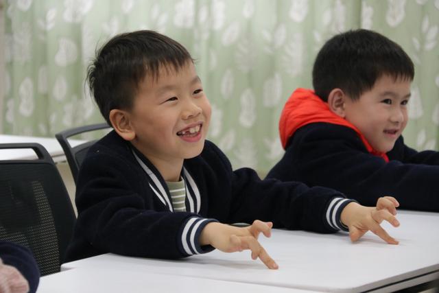 杭州市滨和小学开设方言课“新杭州人”更好热搜
